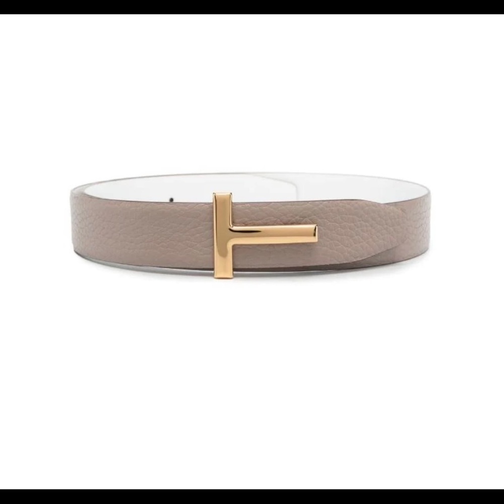 T-buckle leather belt